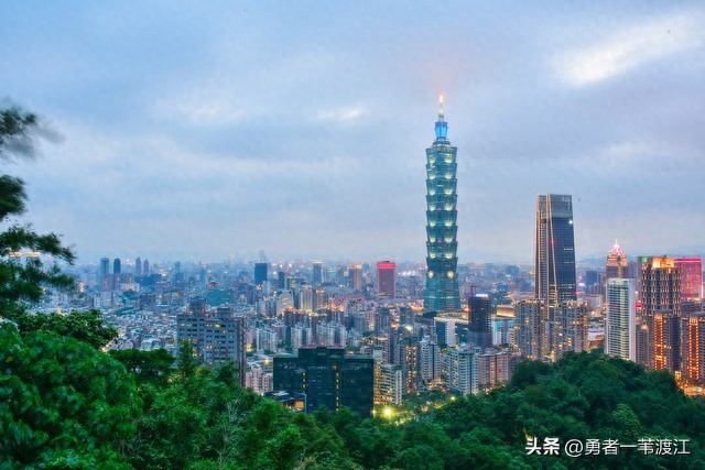 台湾环岛八天游，进了八次购物店……